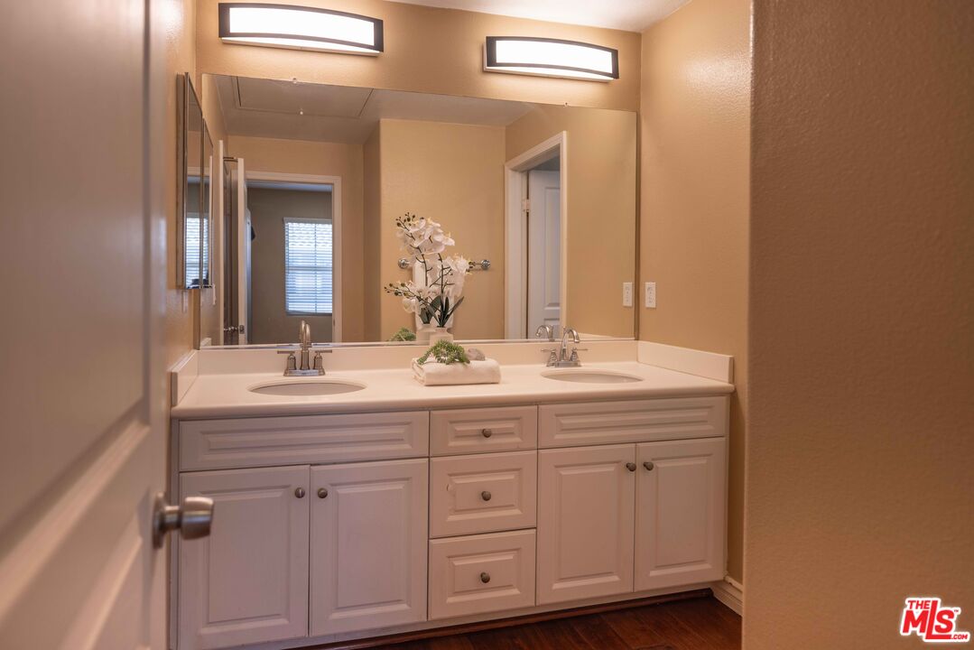107 Chantilly Irvine, CA 92620 - Photo 19 of 28