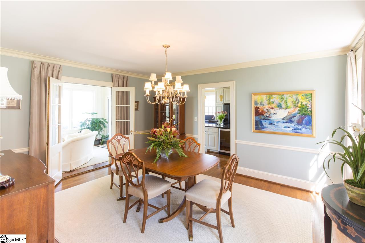 647 Altamont Road Greenville, SC 29609 - Photo 9 of 26