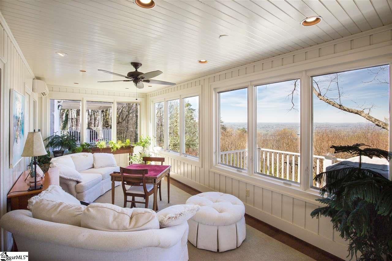 647 Altamont Road Greenville, SC 29609 - Photo 10 of 26