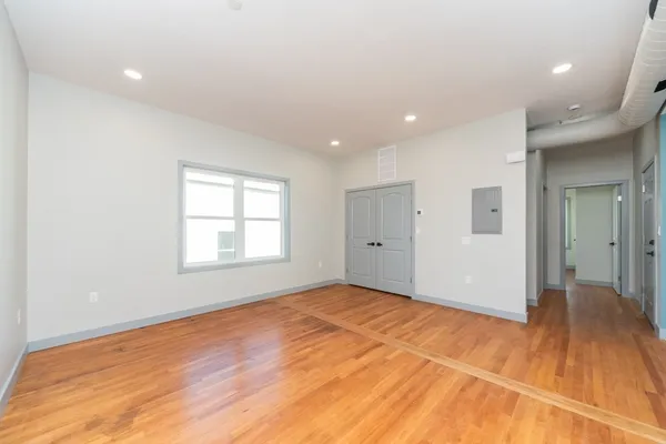 $359,000 | 115-117 Mechanic Street, Unit 3, Clinton, MA 01510