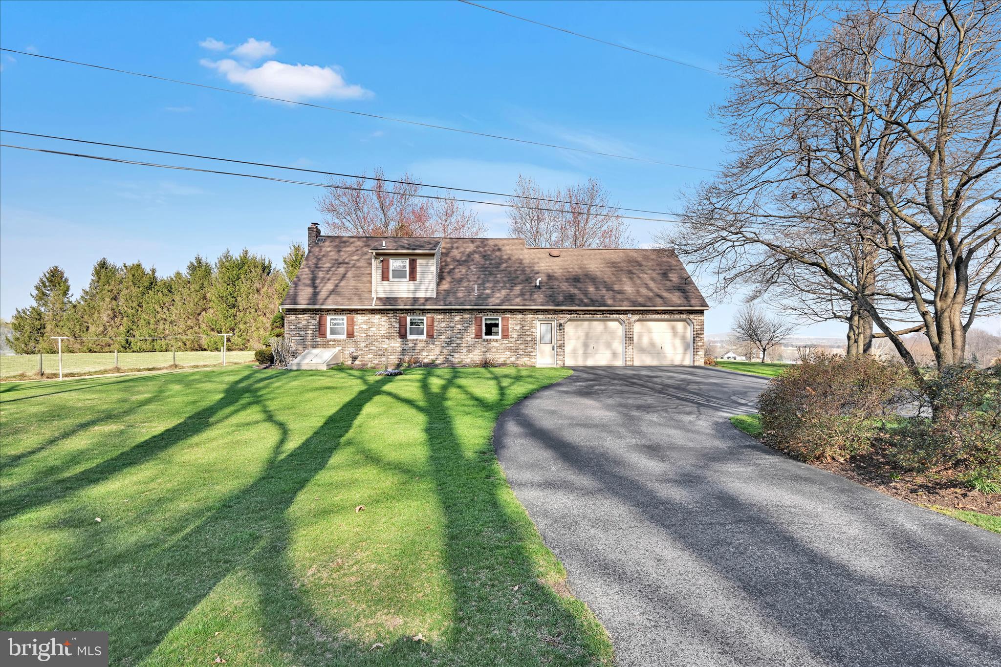 525 Hackman Road Lititz, PA 17543 - Photo 5 of 36 Rear Driveway