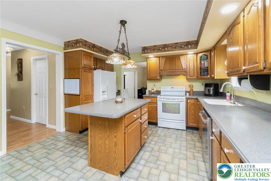 390 Forest Inn Road Lehighton, PA 18235 - Photo 19 of 87 Gallery Image 19