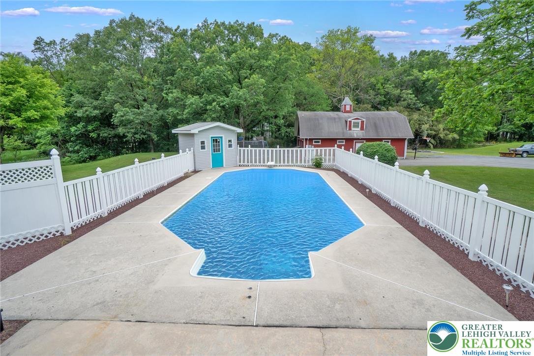 390 Forest Inn Road Lehighton, PA 18235 - Photo 4 of 87 Gallery Image 4