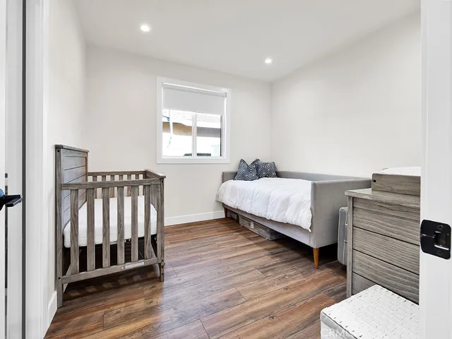 $5,400 | 11260 Blix Street, North Hollywood, CA 91602