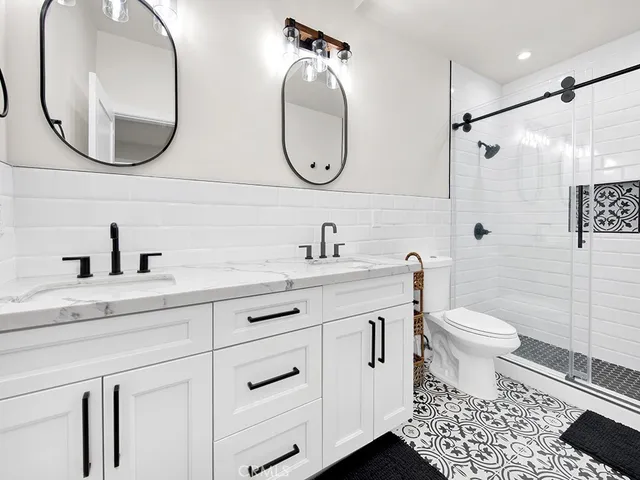 $5,400 | 11260 Blix Street, North Hollywood, CA 91602