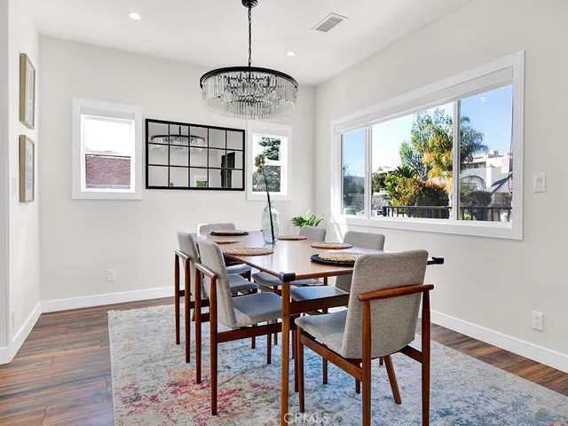 $5,400 | 11260 Blix Street, North Hollywood, CA 91602