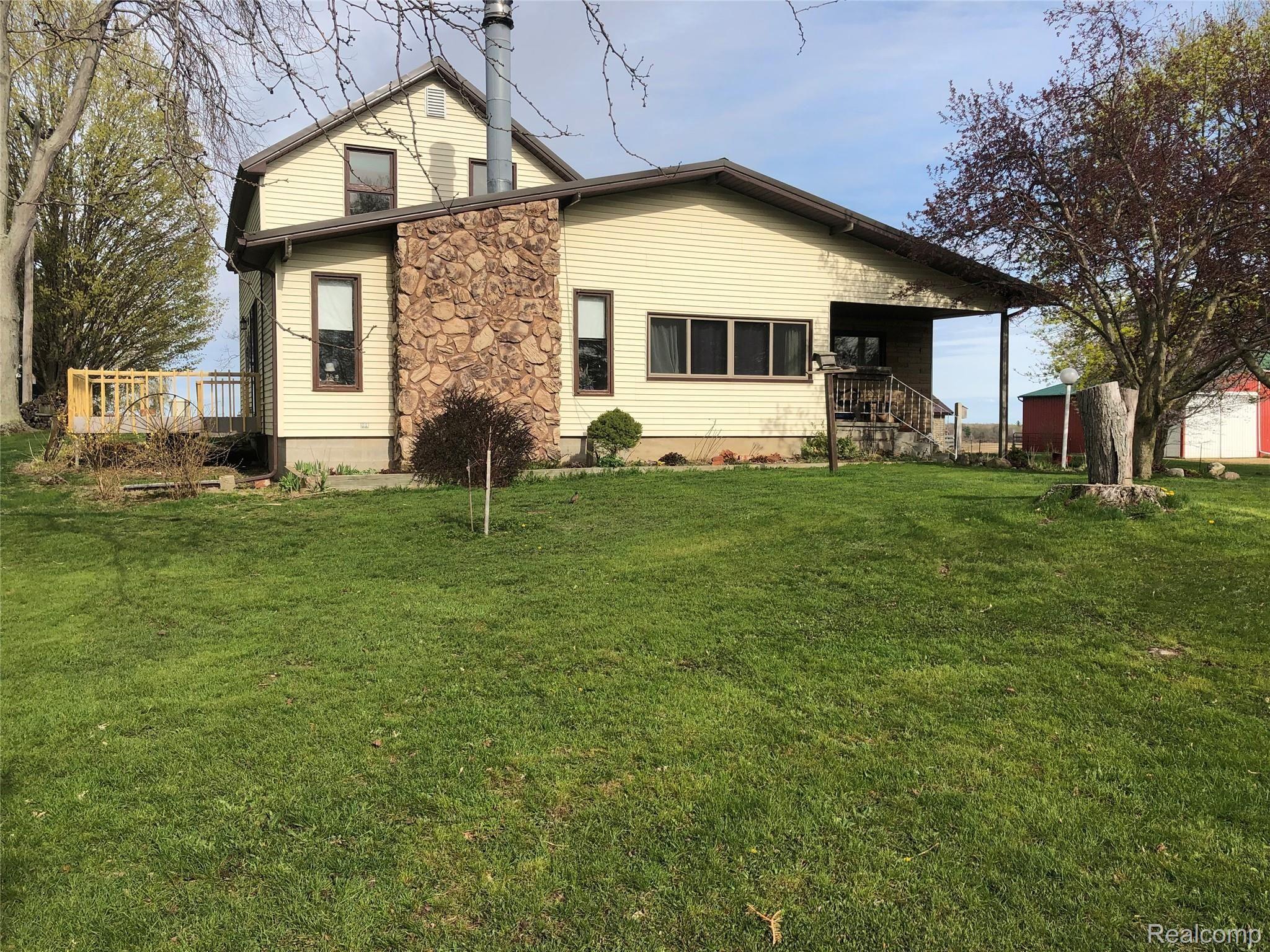 9942 Thayer Road Mayville, MI 48744 - Photo 1 of 3 IMG_0102.JPG