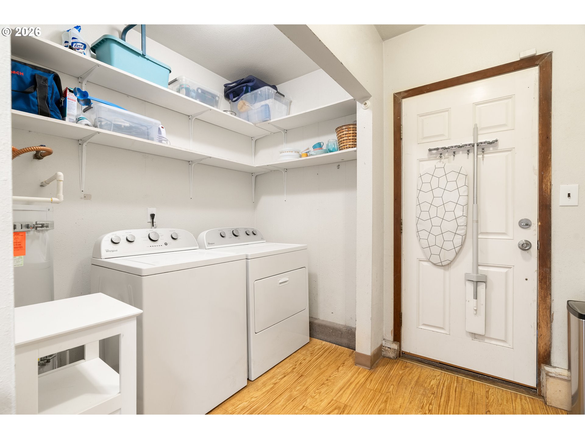 3835 North Alaska Street Portland, OR 97217 - Photo 31 of 43 a utility room with dryer and washer