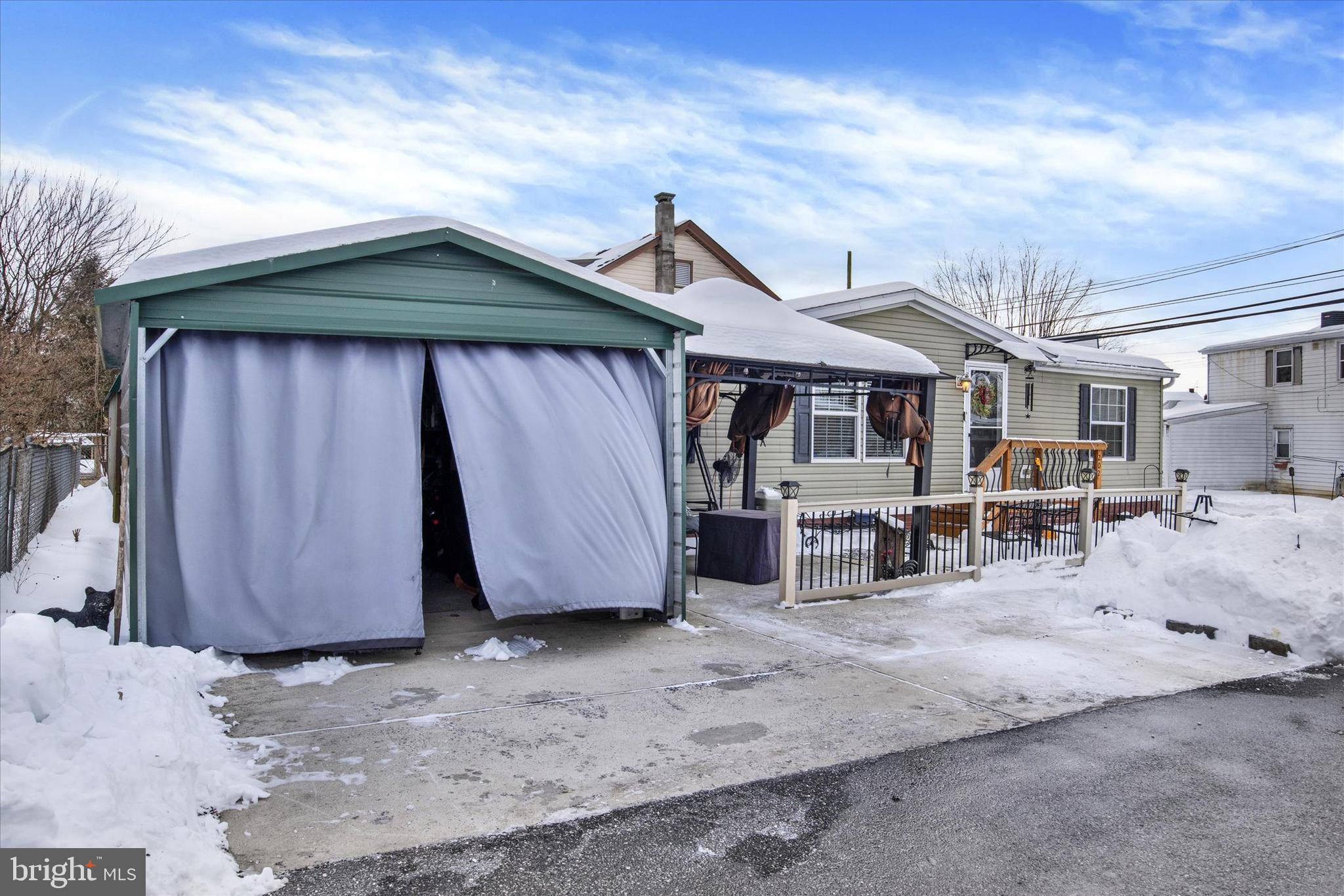 202 Dock Street Middletown, PA 17057 - Photo 3 of 23