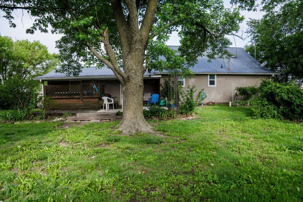 401 Gartner Avenue Altamont, KS 67330 - Photo 3 of 18