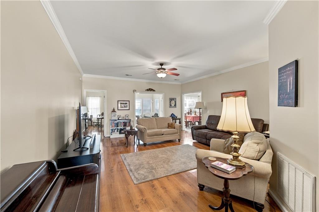 131 Regency Row Southwest Calhoun, GA 30701 - Photo 7 of 25 Gallery Image 7
