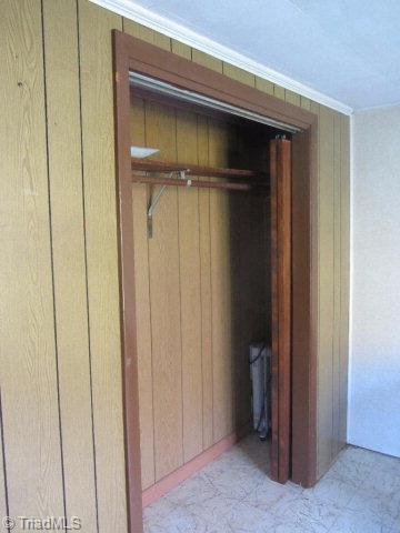 441 Caseys Branch Road Purlear, NC 28665 - Photo 7 of 13 Gallery Image 7