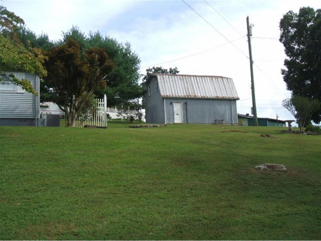495 Timber Ridge Road Bluff City, TN 37618 - Photo 3 of 33 2 Story Detached Garage