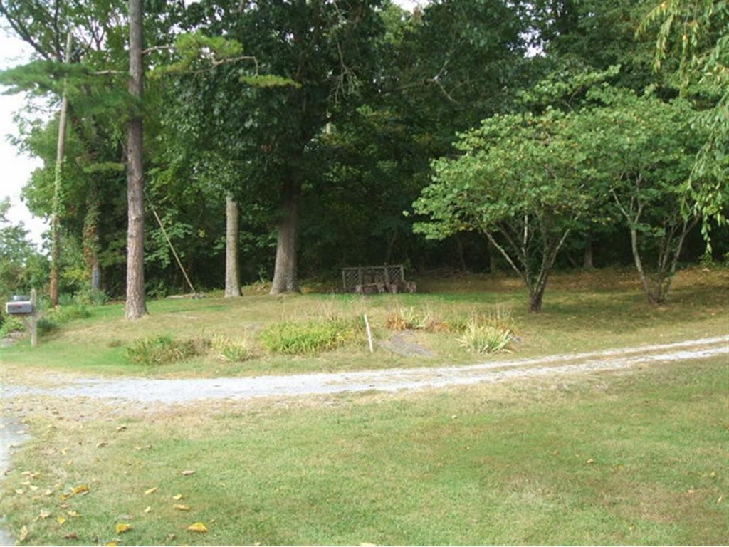 495 Timber Ridge Road Bluff City, TN 37618 - Photo 5 of 33 Photo 5