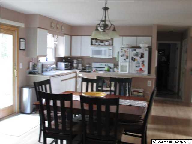 369 Yeoman Road Manahawkin, NJ 08050 - Photo 8 of 25 Additional Photo