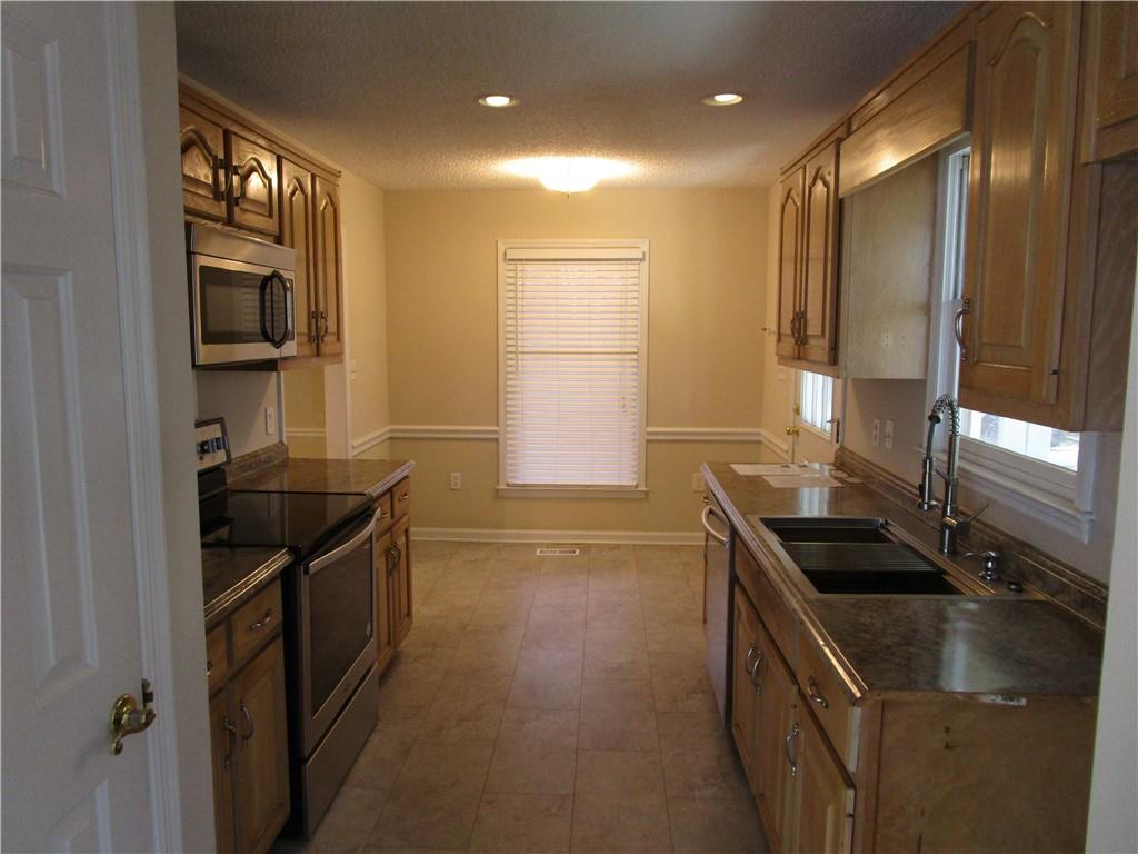 2429 Thompson Mill Road Gainesville, GA 30506 - Photo 10 of 52