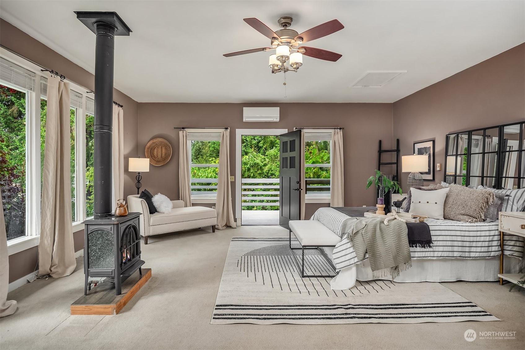 8606 238th Street Southwest Edmonds, WA 98026 - Photo 13 of 35