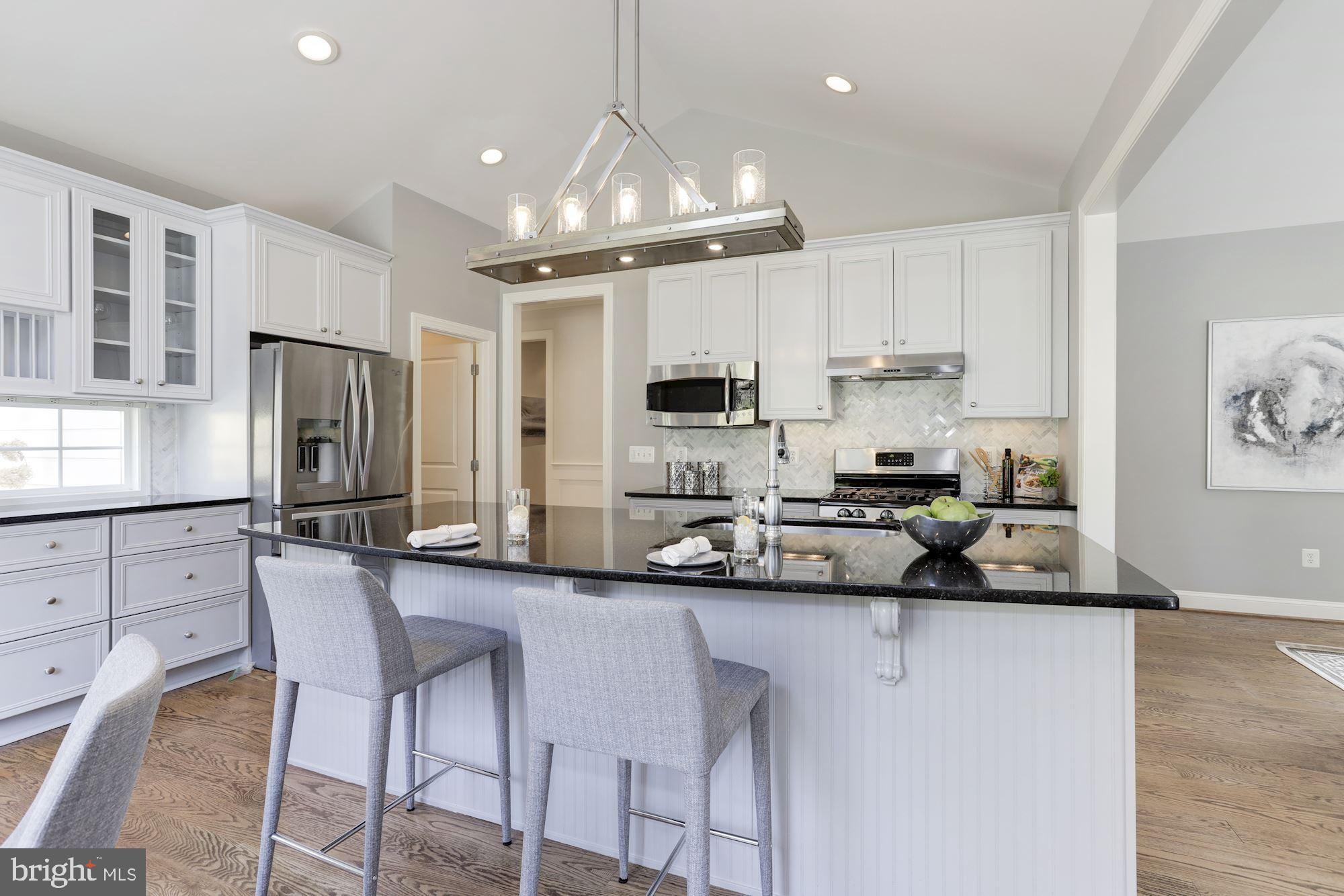 1902 Valley Wood Road McLean, VA 22101 - Photo 12 of 46 Eat-In Kitchen