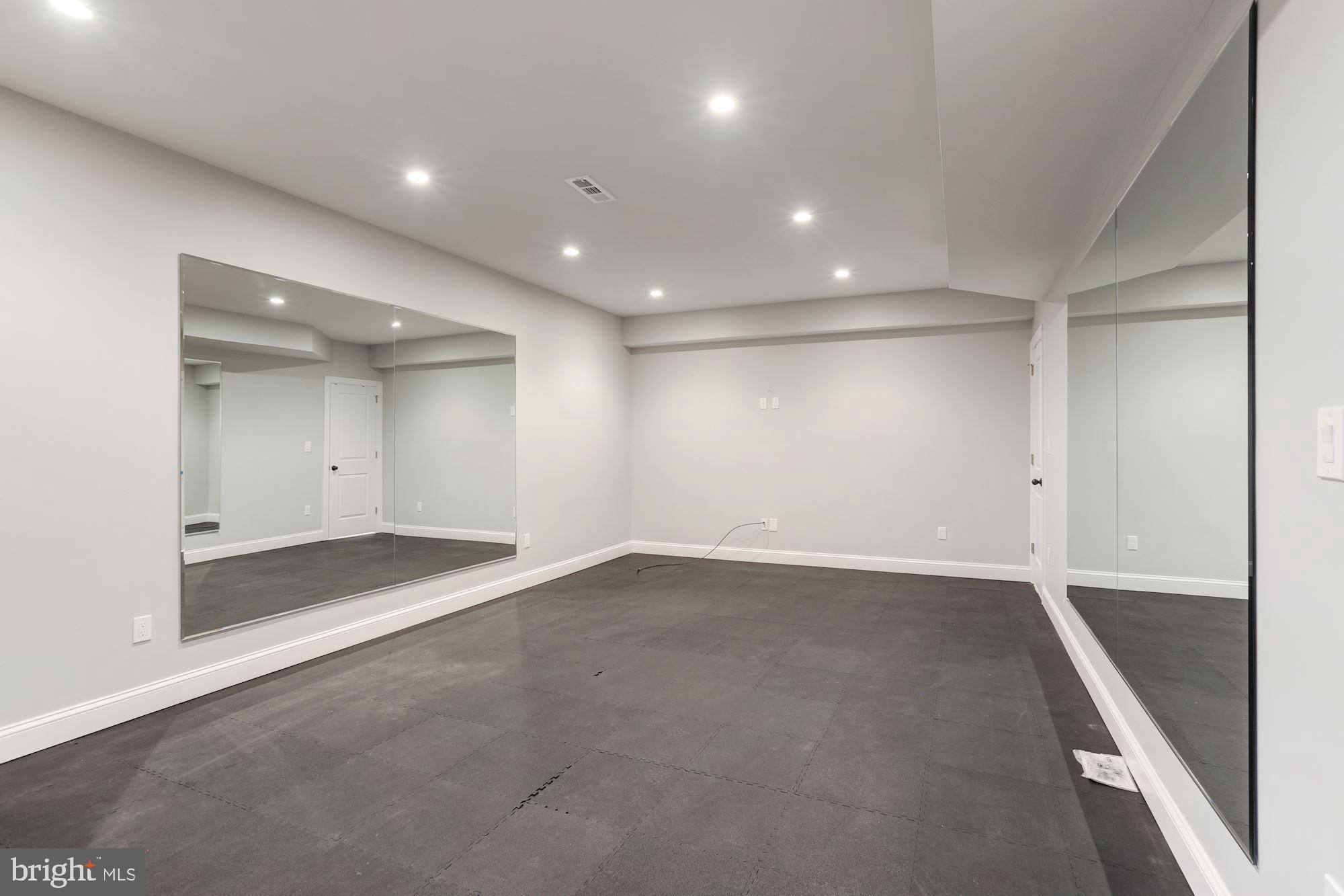 1902 Valley Wood Road McLean, VA 22101 - Photo 37 of 46 Exercise Room