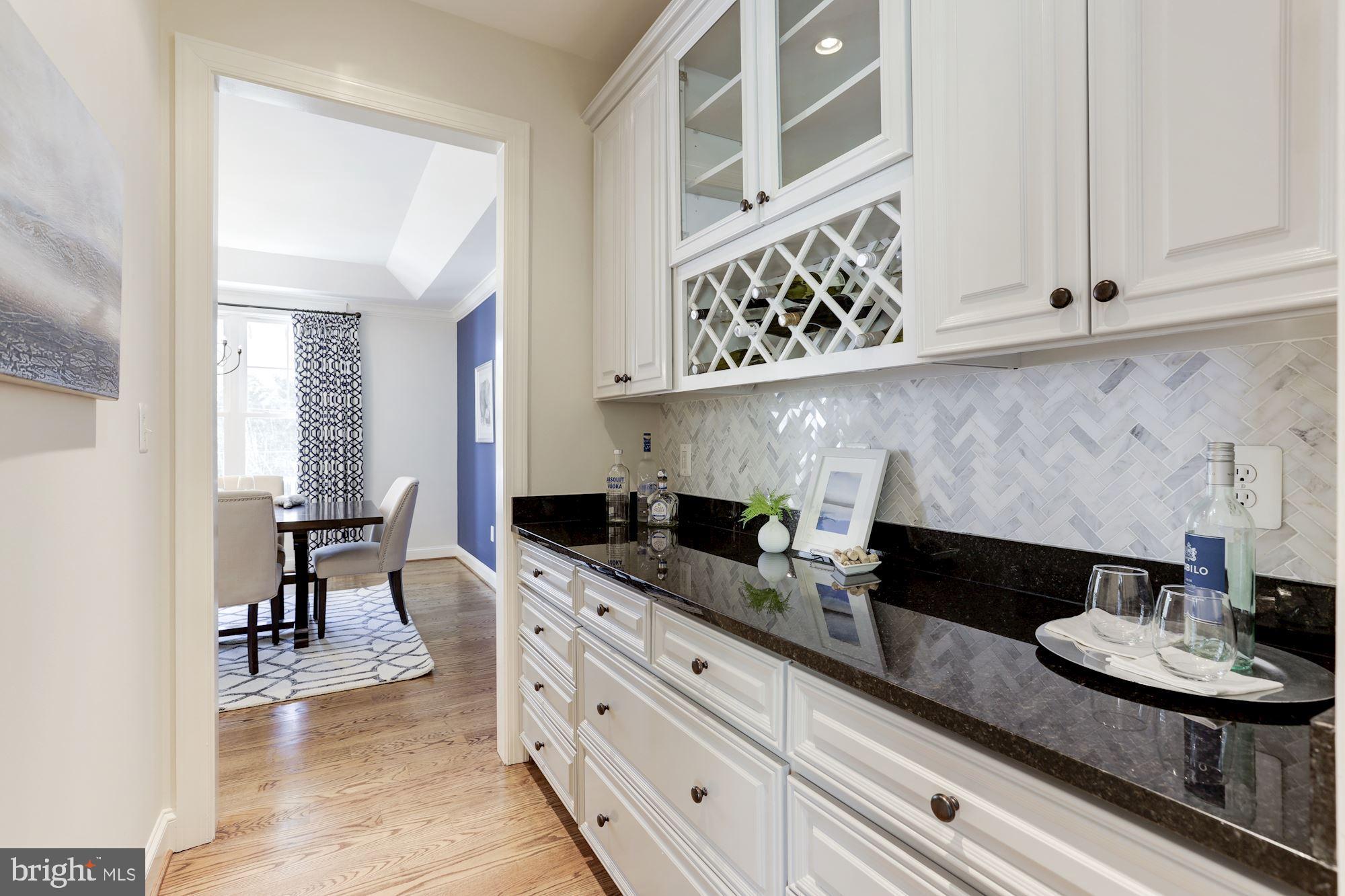 1902 Valley Wood Road McLean, VA 22101 - Photo 8 of 46 Butler's Pantry