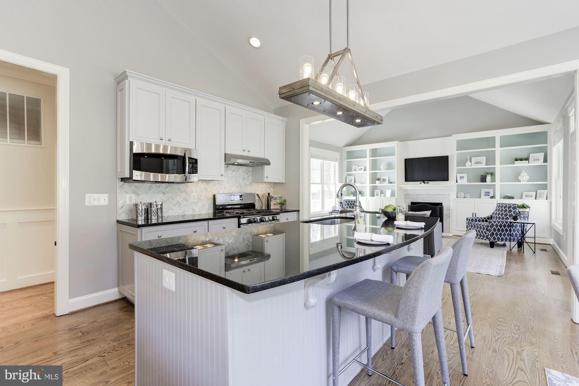 1902 Valley Wood Road McLean, VA 22101 - Photo 10 of 46 Eat-In Kitchen
