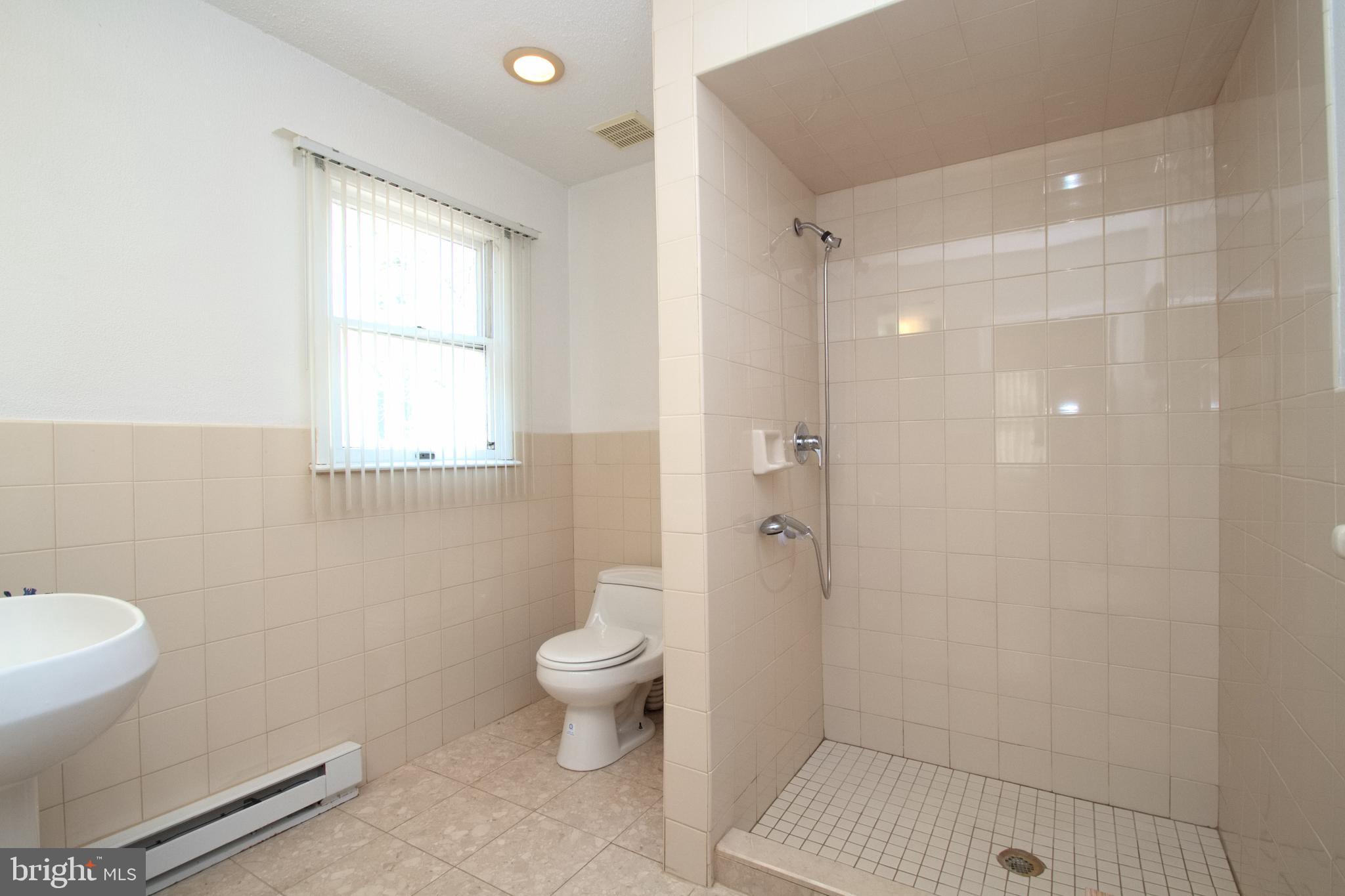 1341 Mettler Road Huntingdon Valley, PA 19006 - Photo 20 of 54 Gallery Image 20