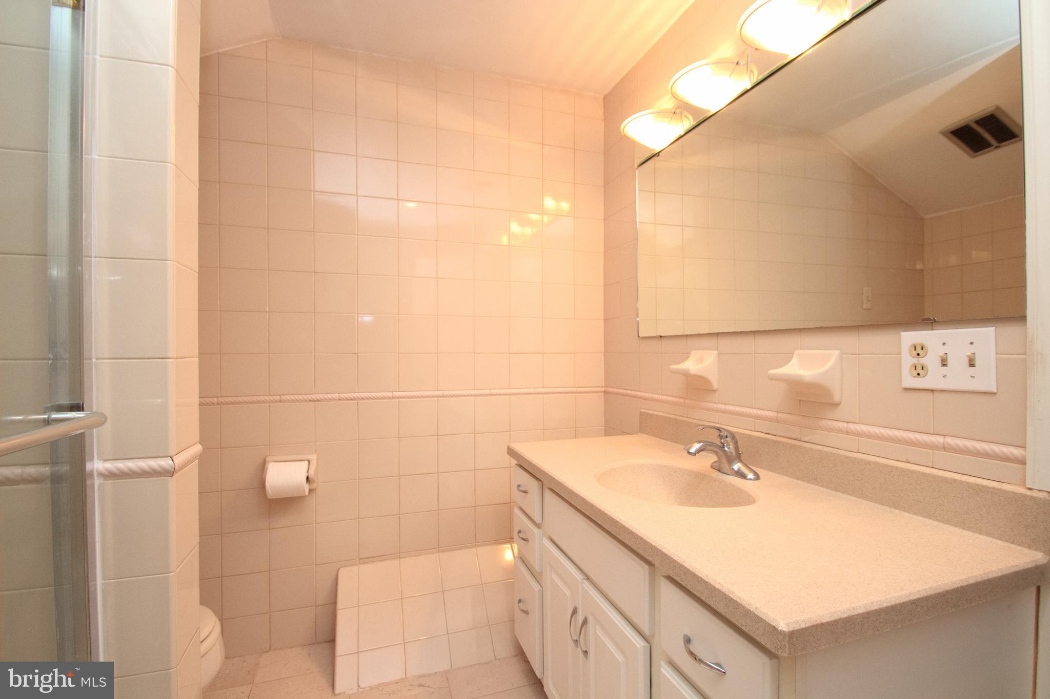1341 Mettler Road Huntingdon Valley, PA 19006 - Photo 34 of 54 Gallery Image 34