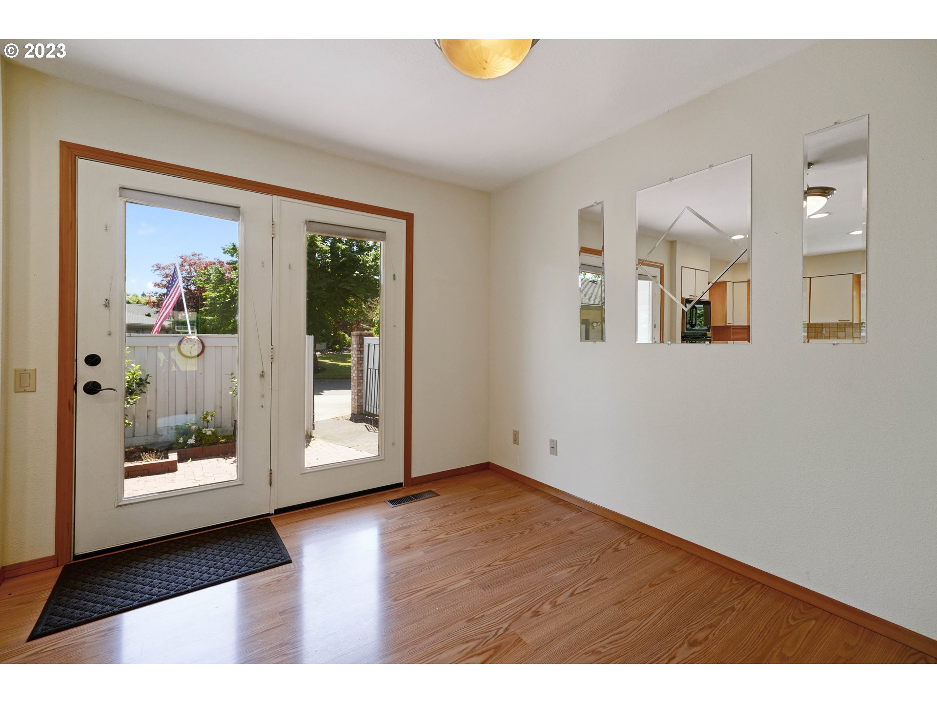32220 Southwest Boones Bend Road Wilsonville, OR 97070 - Photo 12 of 24 Gallery Image 12