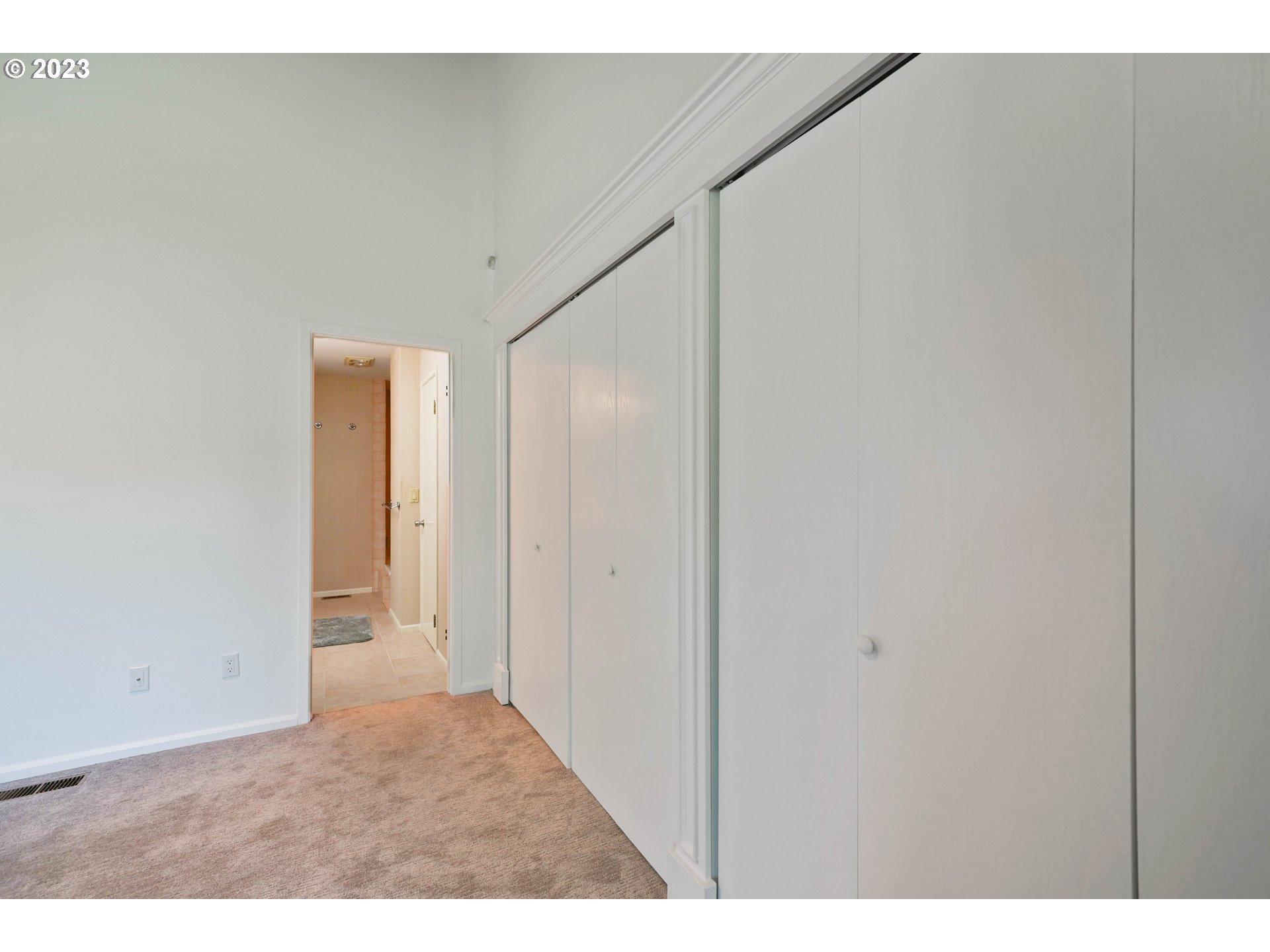 32220 Southwest Boones Bend Road Wilsonville, OR 97070 - Photo 15 of 24 Gallery Image 15