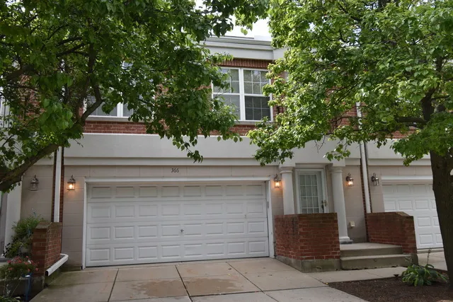 $3,500 | 366 Town Pl Circle, Unit 366, Buffalo Grove, IL 60089