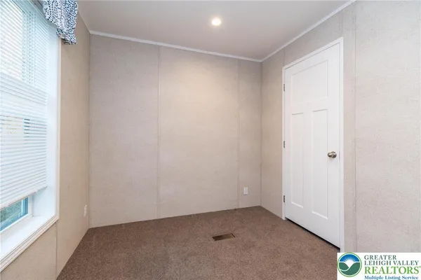 $129,900 | 465 Royal Manor Road, Unit LOT 3, Easton, PA 18042