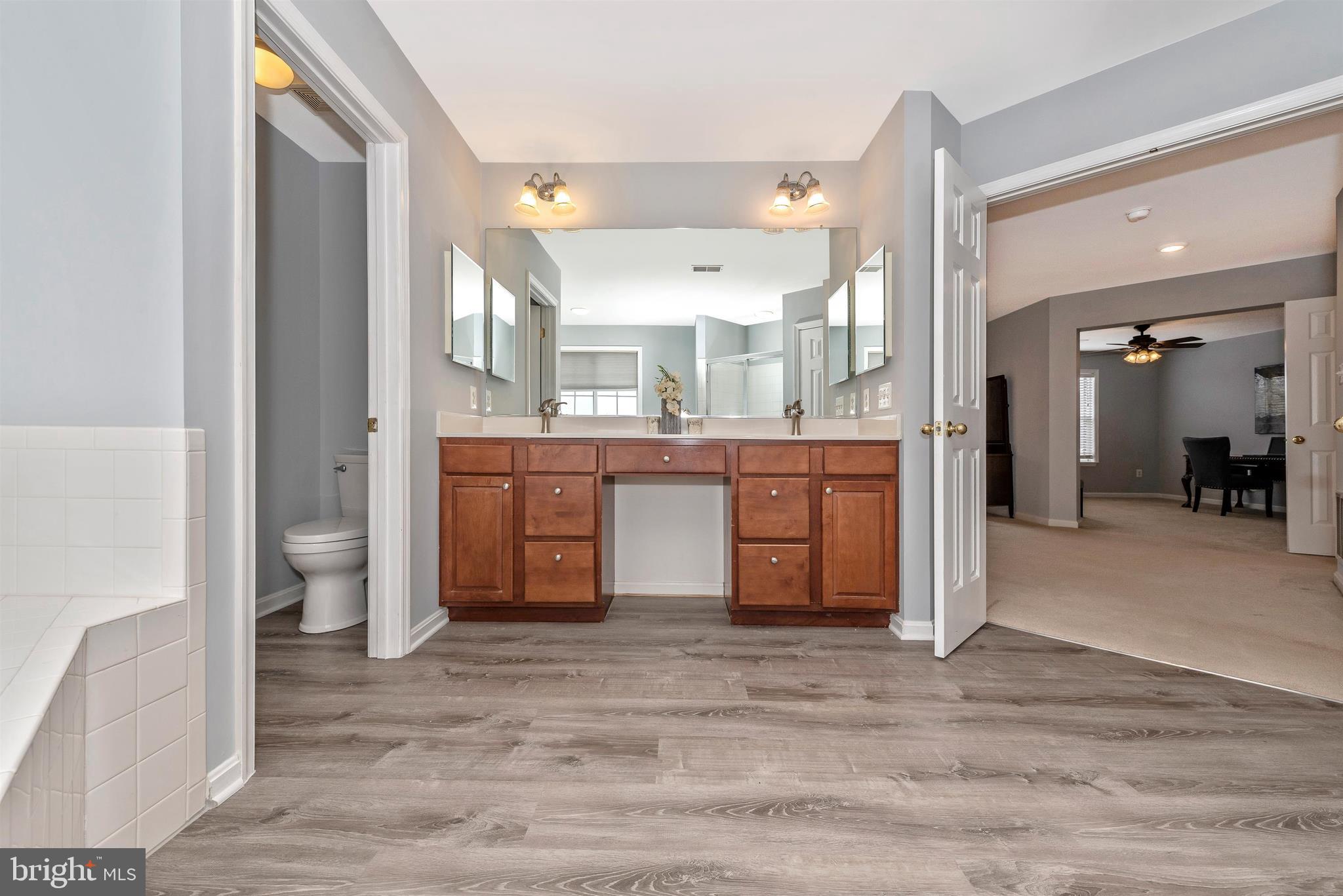 18304 Cornflower Road Boyds, MD 20841 - Photo 35 of 49 Separate water closet