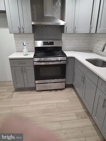 $1,700 | 786 Stuyvesant Avenue, Trenton, NJ 08618