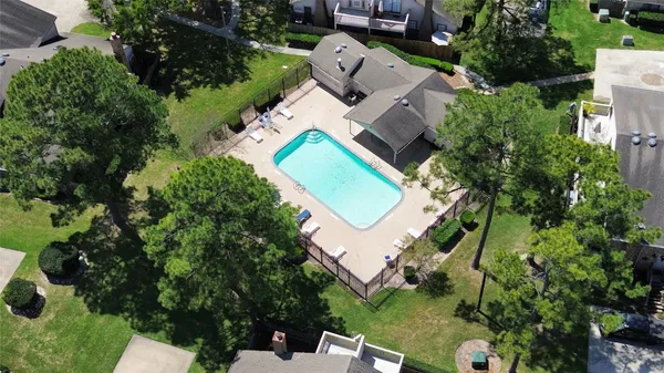 $194,000 | 16906 Timberwork Road, Unit 161, Spring, TX 77379