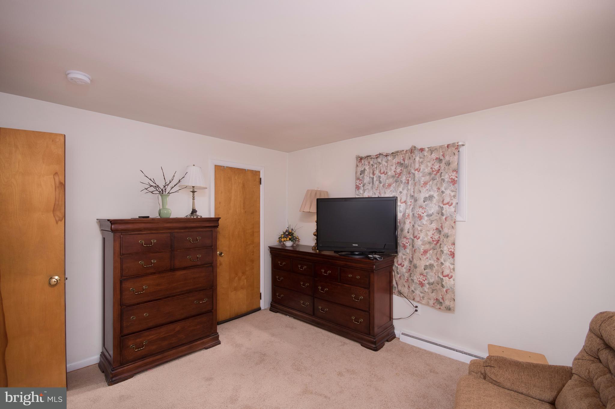 801 Lititz Road Manheim, PA 17545 - Photo 14 of 28 Gallery Image 14