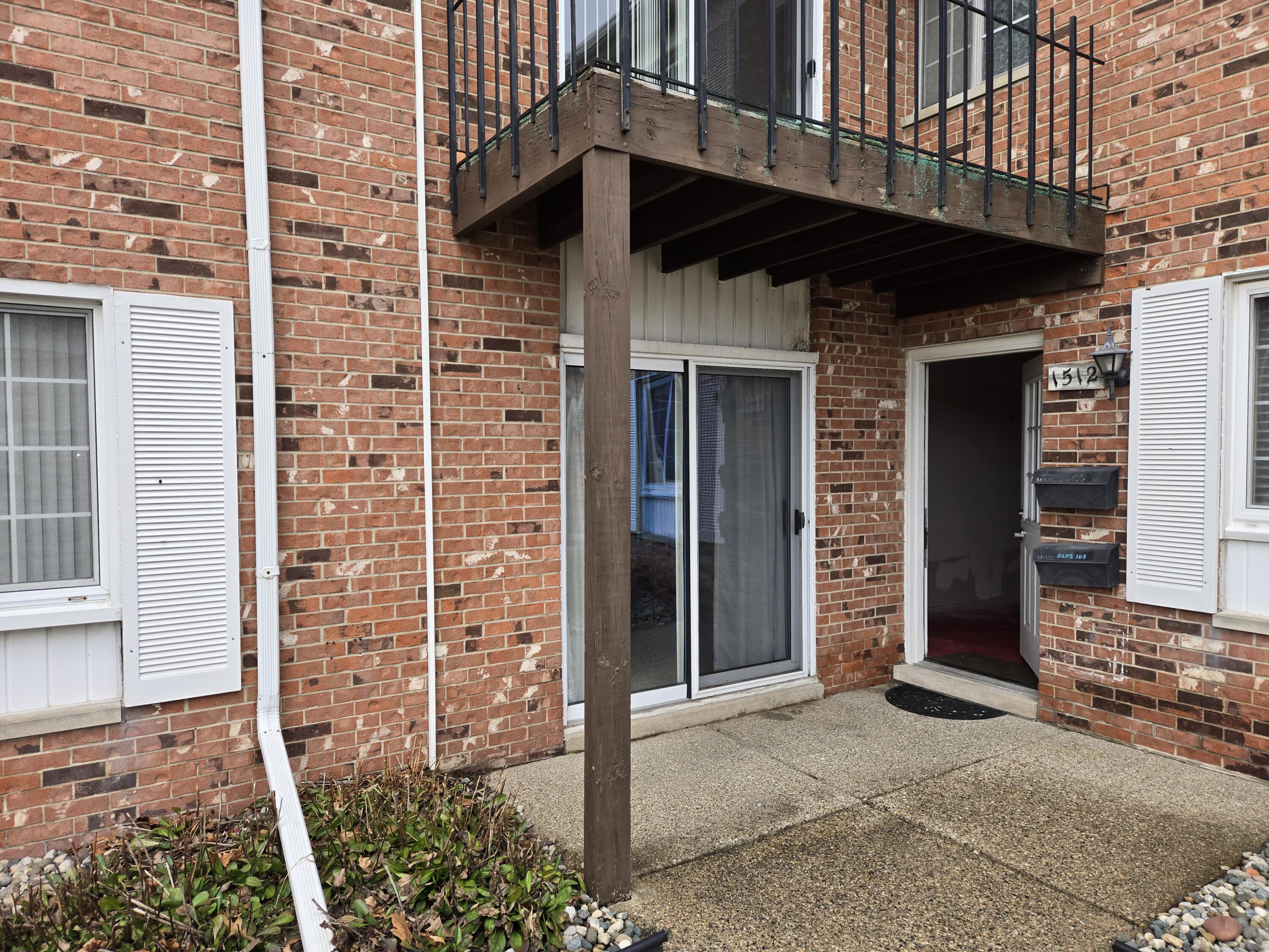 1512 Normandy Road, Unit 105 Clawson, MI 48017 - Photo 2 of 35 20260310_131944