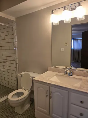 $199,900 | 1512 Normandy Road, Unit 105, Clawson, MI 48017
