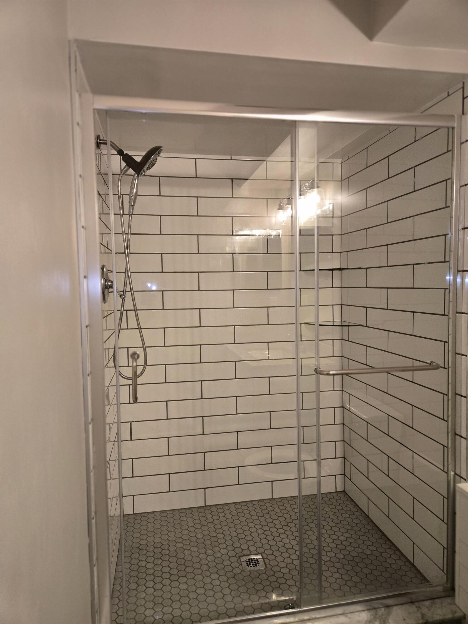 1512 Normandy Road, Unit 105 Clawson, MI 48017 - Photo 24 of 35 primary shower