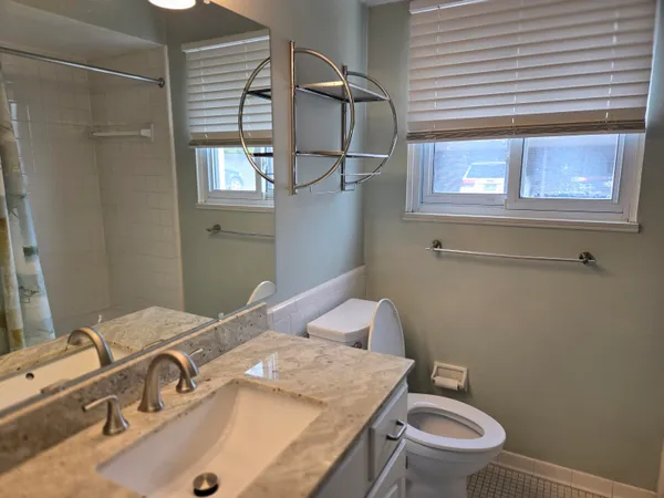 $199,900 | 1512 Normandy Road, Unit 105, Clawson, MI 48017