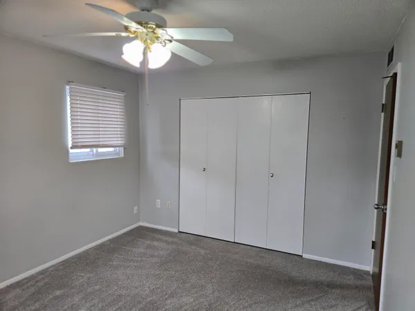 $199,900 | 1512 Normandy Road, Unit 105, Clawson, MI 48017