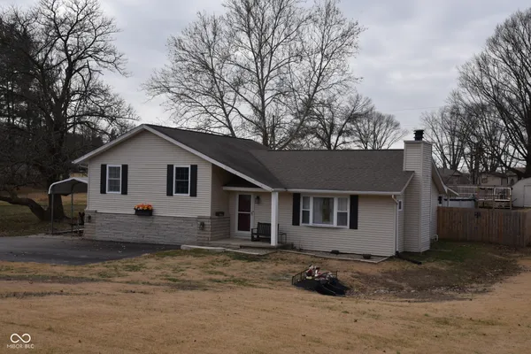 $309,000 | 9 Locksley Court, Bedford, IN 47421