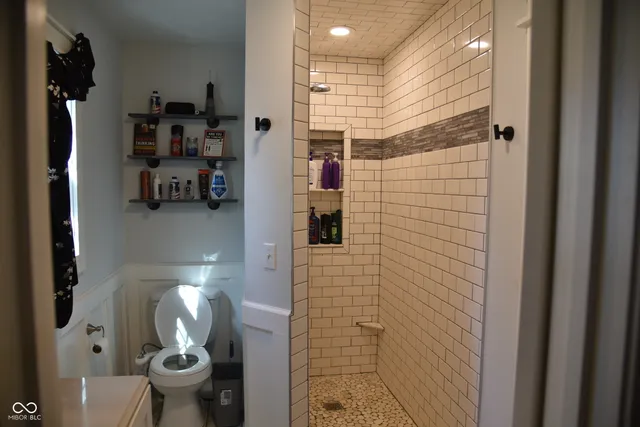 $319,000 | 9 Locksley Court, Bedford, IN 47421