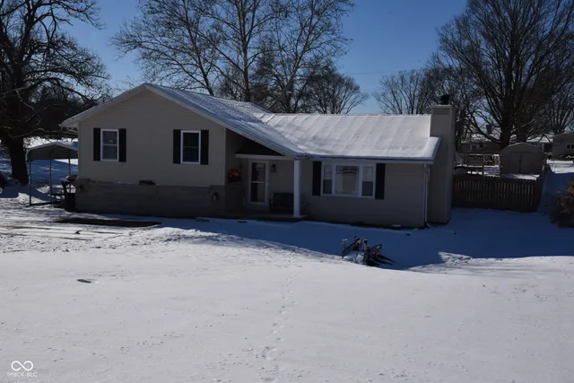 $319,000 | 9 Locksley Court, Bedford, IN 47421