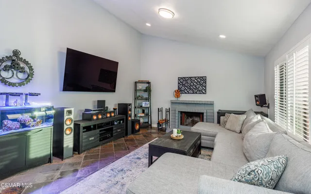 $865,000 | 2128 Tremont Avenue, Simi Valley, CA 93063