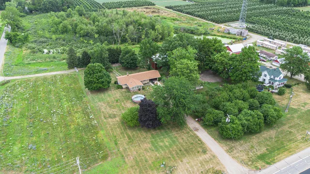 $469,000 | 7349 East Main Street, Eau Claire, MI 49111