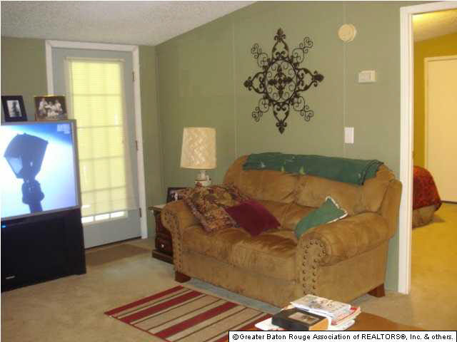 14116 Brown Road Baker, LA 70714 - Photo 3 of 14 Gallery Image 3