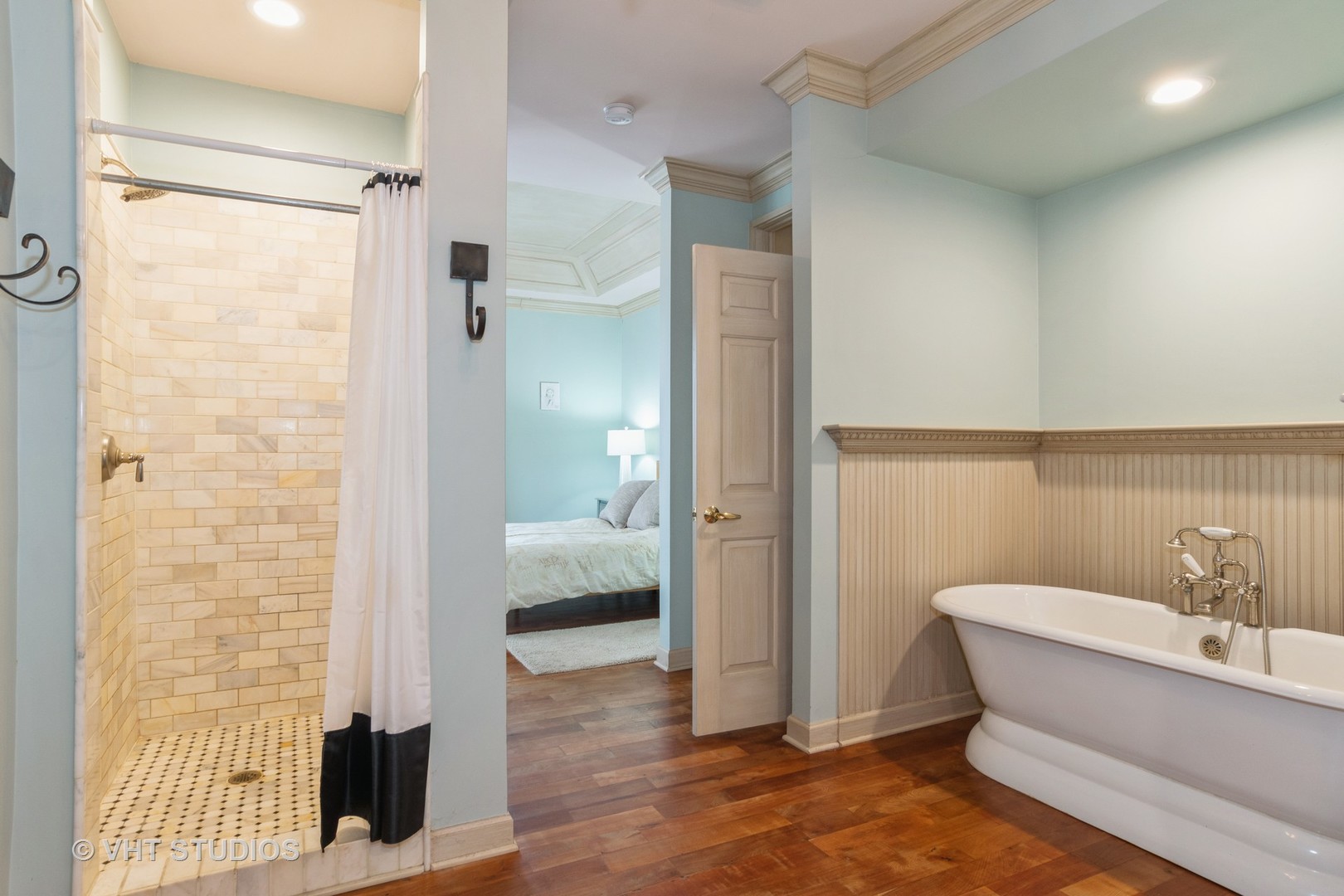 32W601 Rochefort Lane Wayne, IL 60184 - Photo 14 of 24
