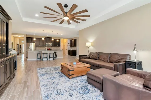 a view of a yard with a tree