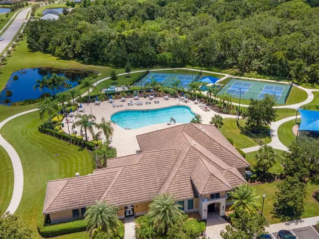 $749,900 | 772 Rosemary Circle, Bradenton, FL 34212