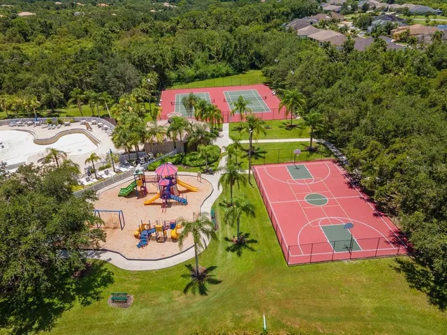 $749,900 | 772 Rosemary Circle, Bradenton, FL 34212